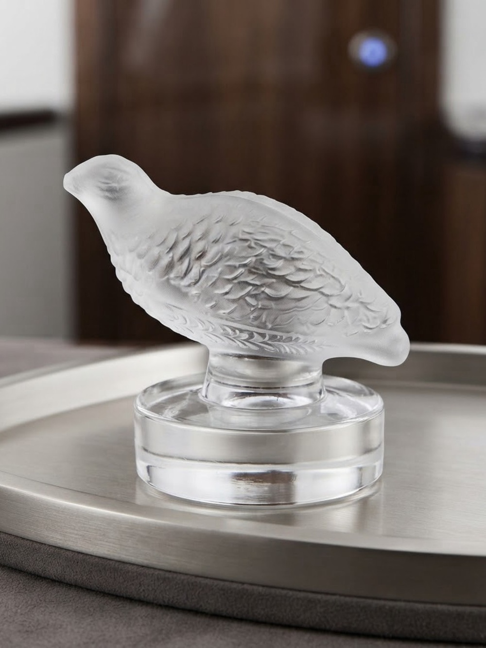 France style Crystal Quail Frosted and Clear Base Paperweight 2.5”tall